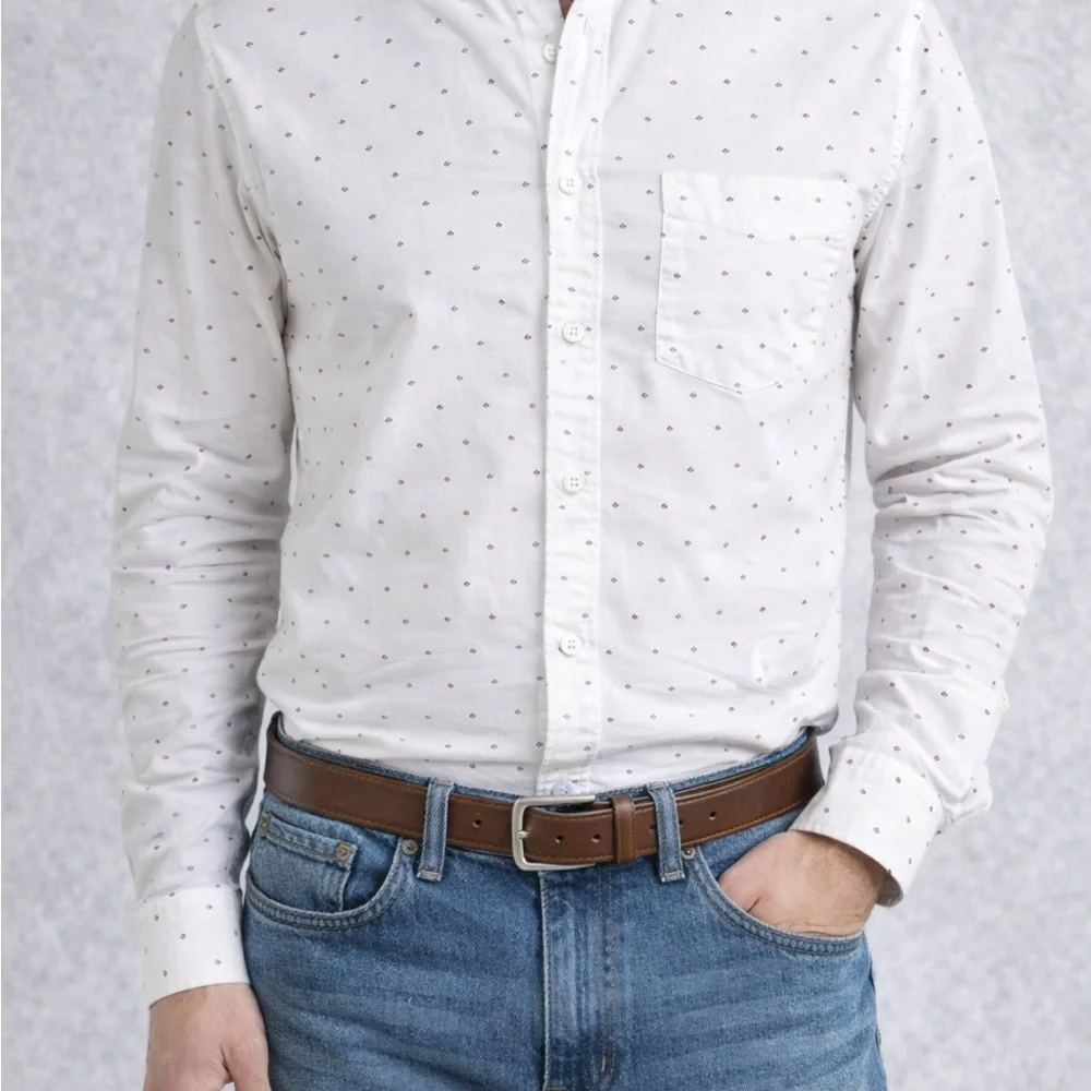 Banana Republic Men’s Large White Micro Print Button Down Shirt